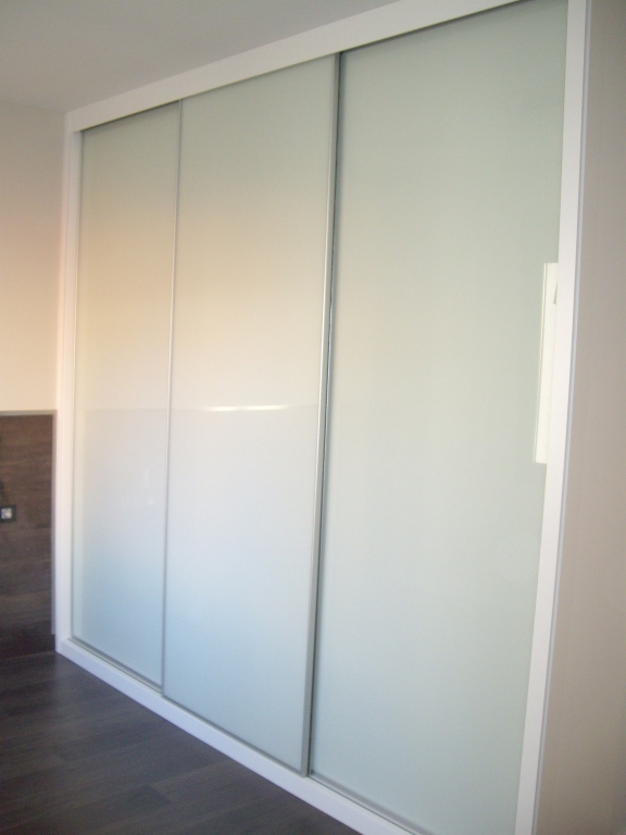 CRISTAL  LACADO BLANCO LISO1