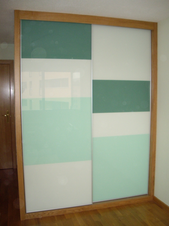 CRISTAL LACADO BLANCO VERDE Y VERDE BOSQUE1